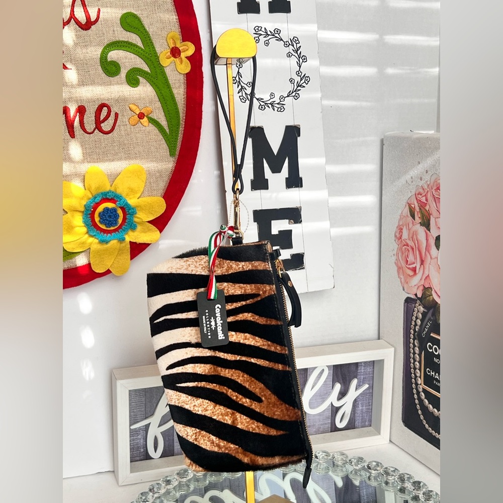 Cavalcanti made Italy Zebra Print cow leather Wristlet in Black & Copper - Picture 14 of 14